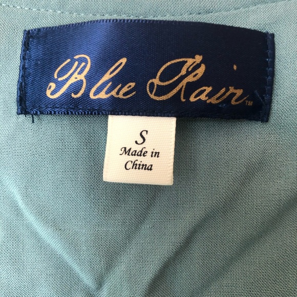 Francesca’s Viviana Button Skater Dress - Picture 3 of 6